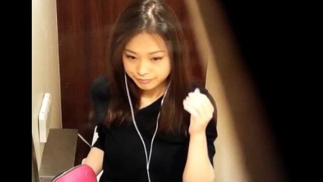 美女如云的餐厅高级坐厕偷拍第46季前面偷拍看表情和逼毛第一个妹子居然没穿内裤-蝌蚪窝|成人|91PORNY|九色